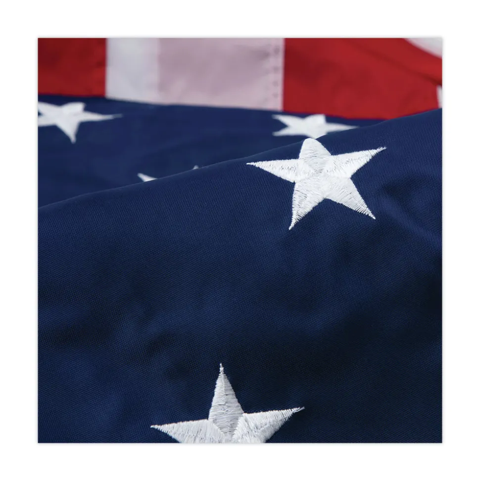 Advantus 96 in. x 60 in. Heavyweight Nylon All-Weather Outdoor U.S. Flag