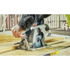 Bosch 18V Brushless Blade-Left Lithium-Ion 6-1/2 in. Cordless Circular Saw Kit with 2 Batteries (4 Ah)