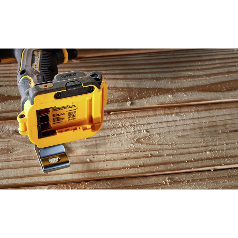 Dewalt 20V XR Brushless Lithium-Ion 1/2 in. Cordless Drill Driver Kit with 2 Batteries (2 Ah)
