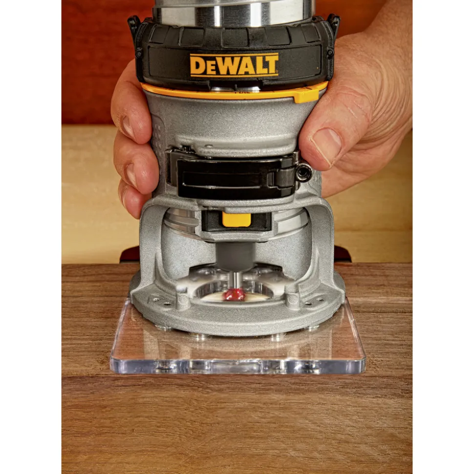Factory Reconditioned Dewalt 1-1/4 HP Max Torque Variable Speed Compact Router