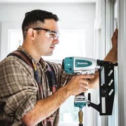 Factory Reconditioned Makita 16-Gauge 2-1/2 in. Pneumatic Straight Finish Nailer