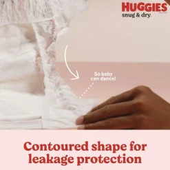 Kimberly-Clark Sung and Dry 35 lbs. and Up Diapers - Size 6 (104/Carton)